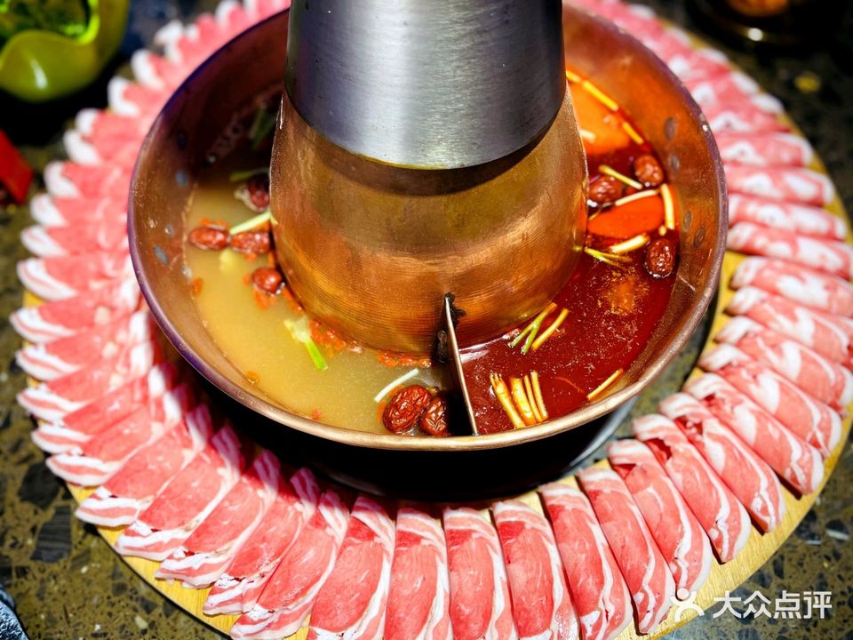 老铜锅老北京涮羊肉(世贸店)