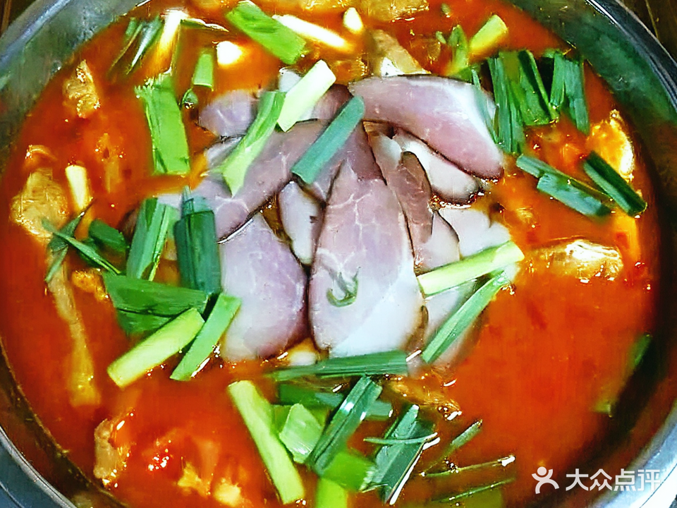 贵阳老王野菜豆米火锅