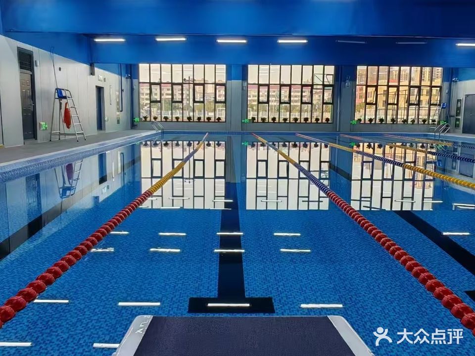 六安市将军路小学游泳馆