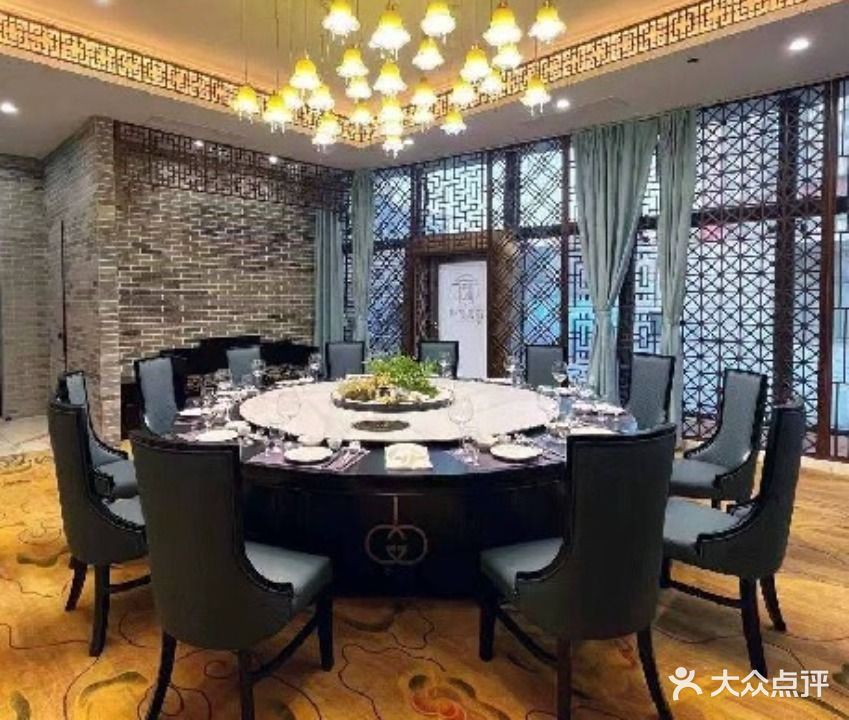 御品名厨(世纪优活商业广场店)