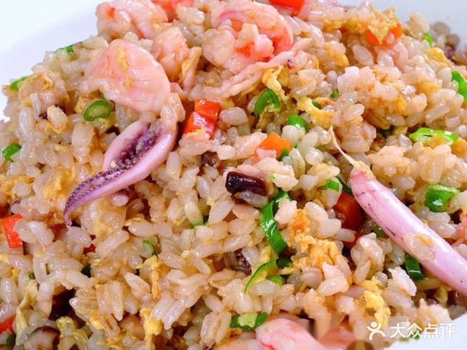 海边老渔民海鲜