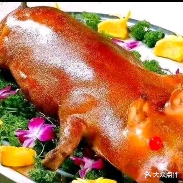 龙头哥仔烤猪(龙头村店)