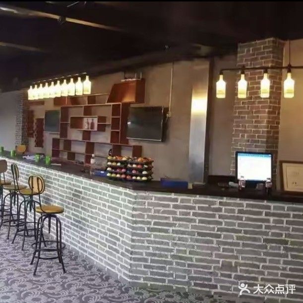 嘿吧台球酒吧俱乐部