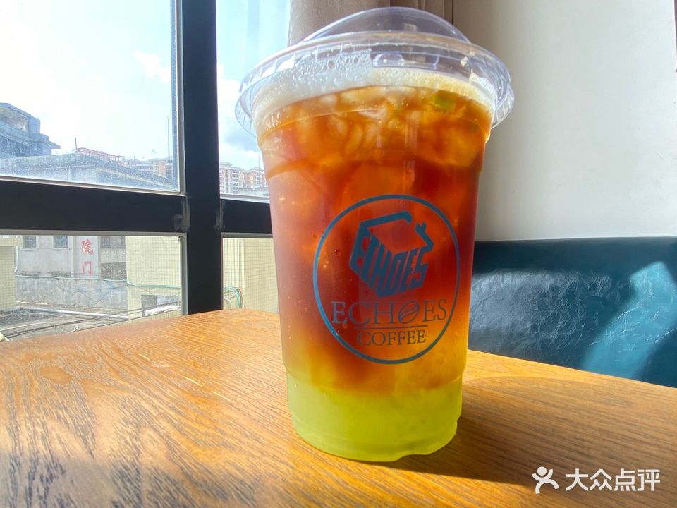 旧墟咖啡·来闹店(体育馆店)