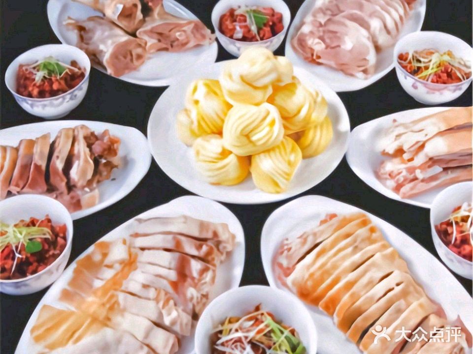 清真河洲山城餐饮(中鹏·嘉年华店)