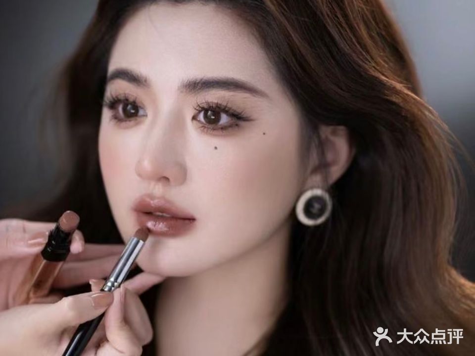 V家美学化妆工作室