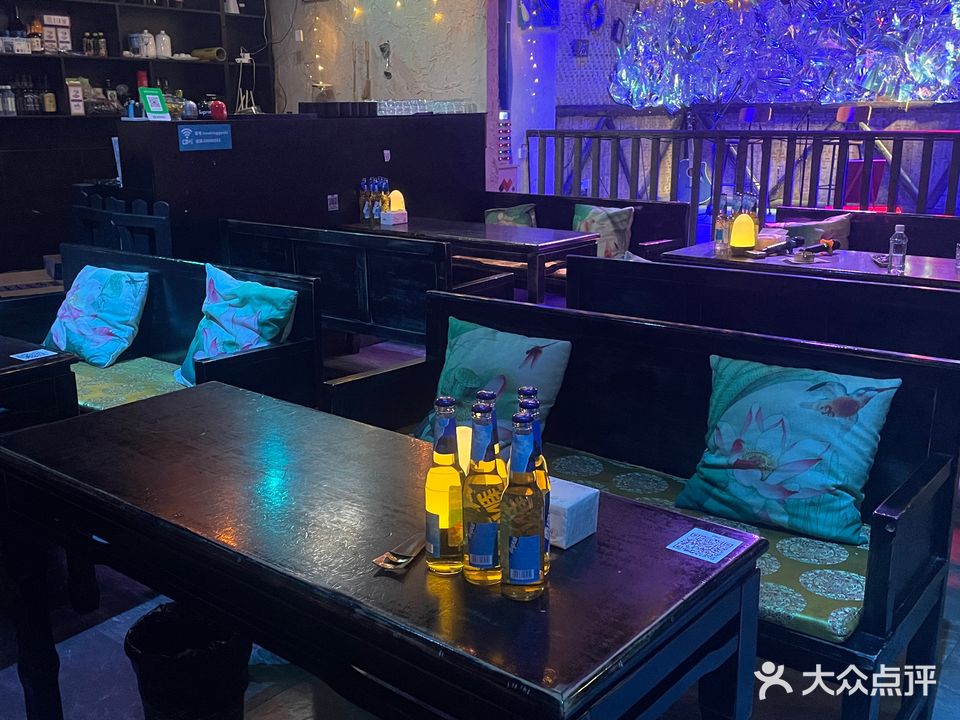 沱东故事音乐酒馆