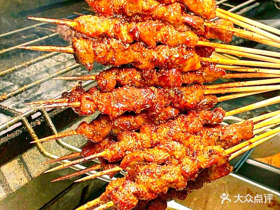 大沙漠戈壁滩清真餐厅(维元弄店)