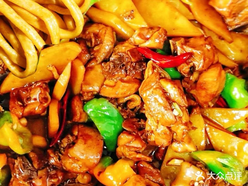 辣子鸡捞面是招牌