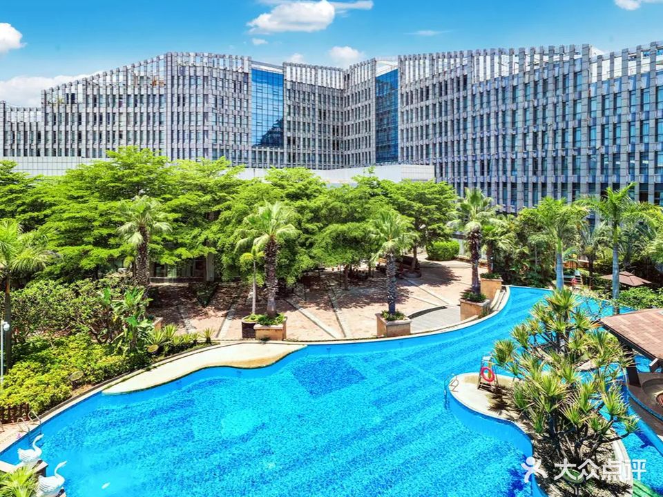 佰翔酒店户外景观泳池