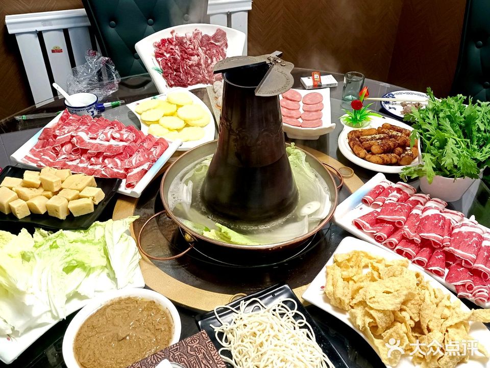 尹路回宫清真涮肉(绣园小区店)