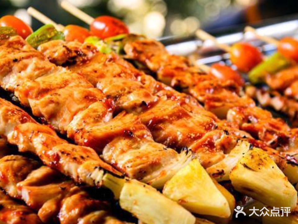 碳享记烧烤音乐酒馆