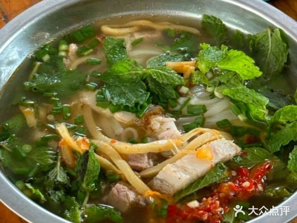 德天边寨美食馆