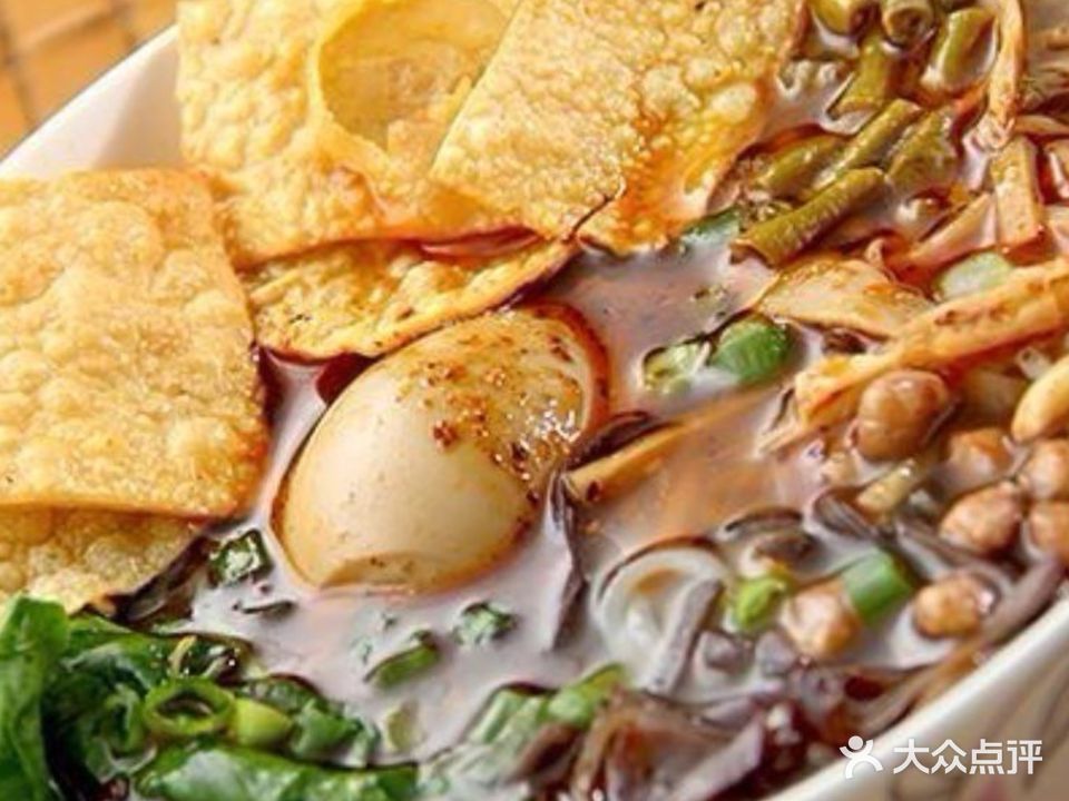 老巷子螺蛳粉(宝谊大厦店)