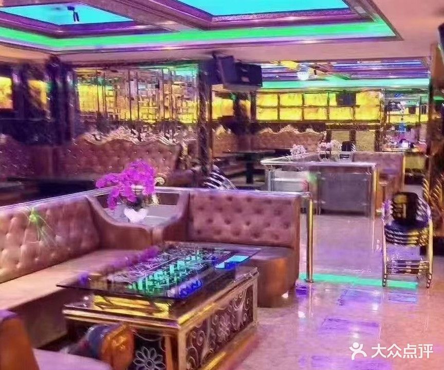 陌陌唱吧KTV