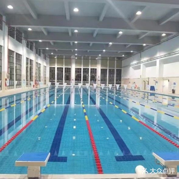 升耀金湾恒温游泳馆