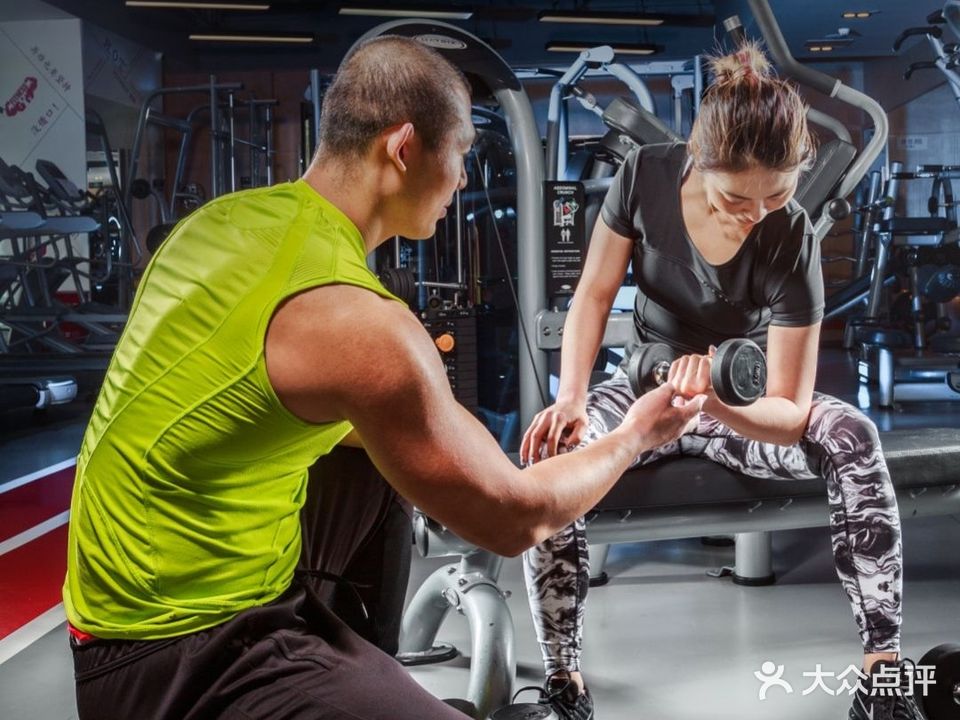 顺鸿健身(儋州那大店)