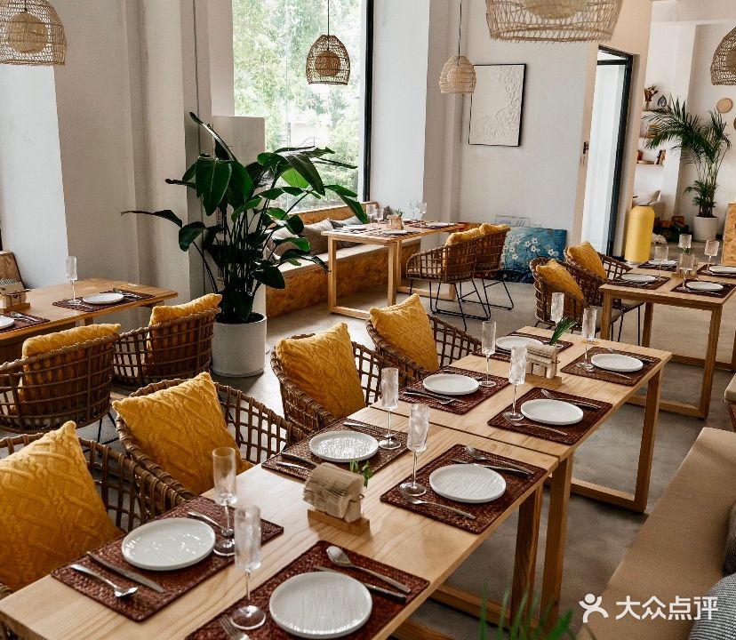 C+餐吧·新鲜现制(椰景蓝岸店)