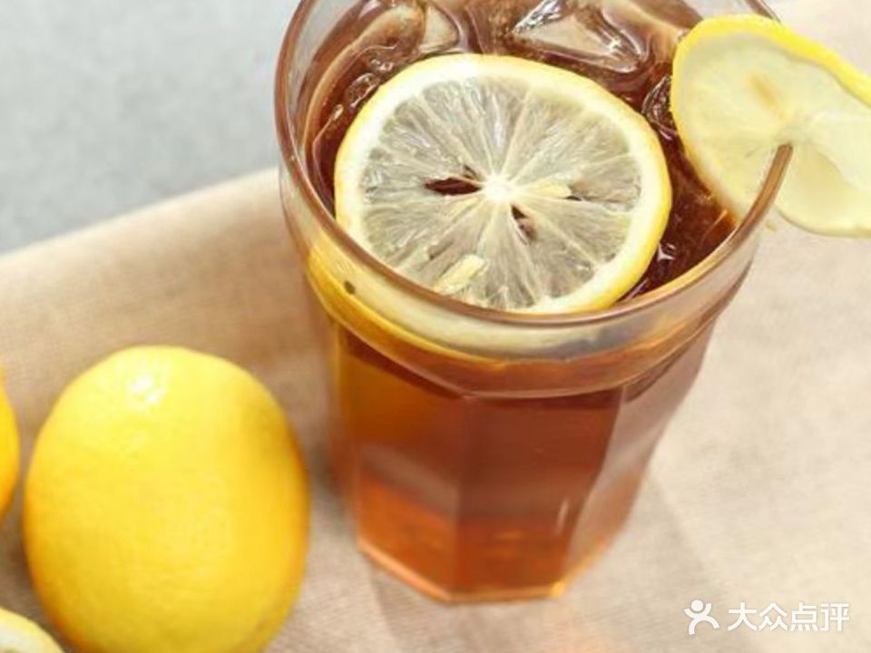 鲜榨柠檬茶