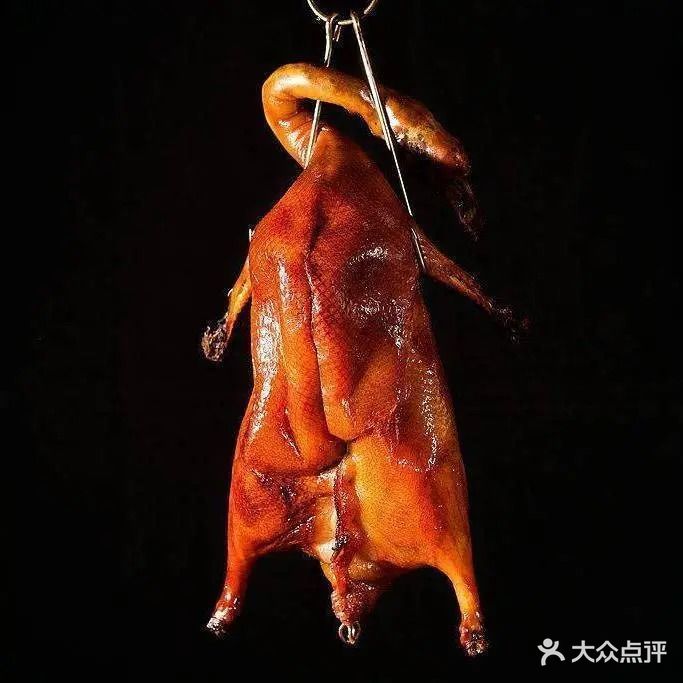 荔枝木脆皮烧鹅饭