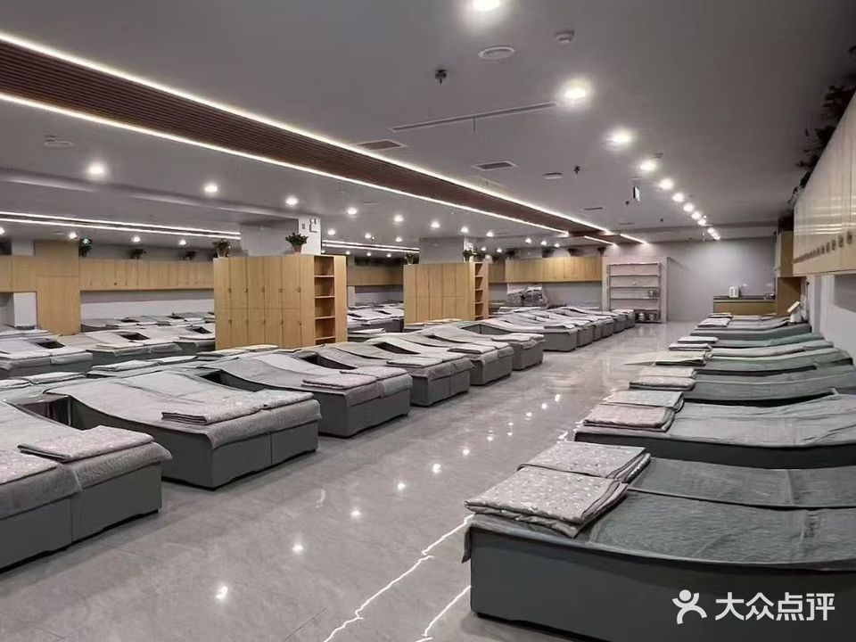 鹏源浴池
