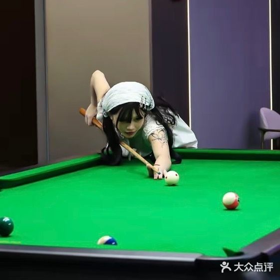 斯诺克球皇俱乐部