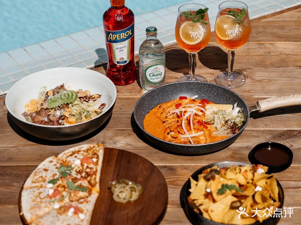 CASA CORONA·卡萨科罗娜(三亚店)