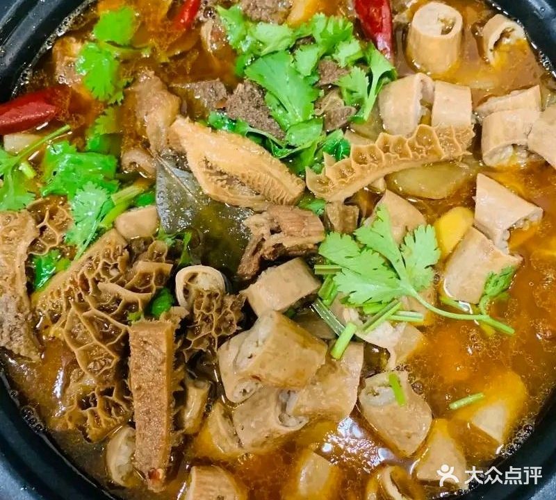 美极牛排牛杂煲