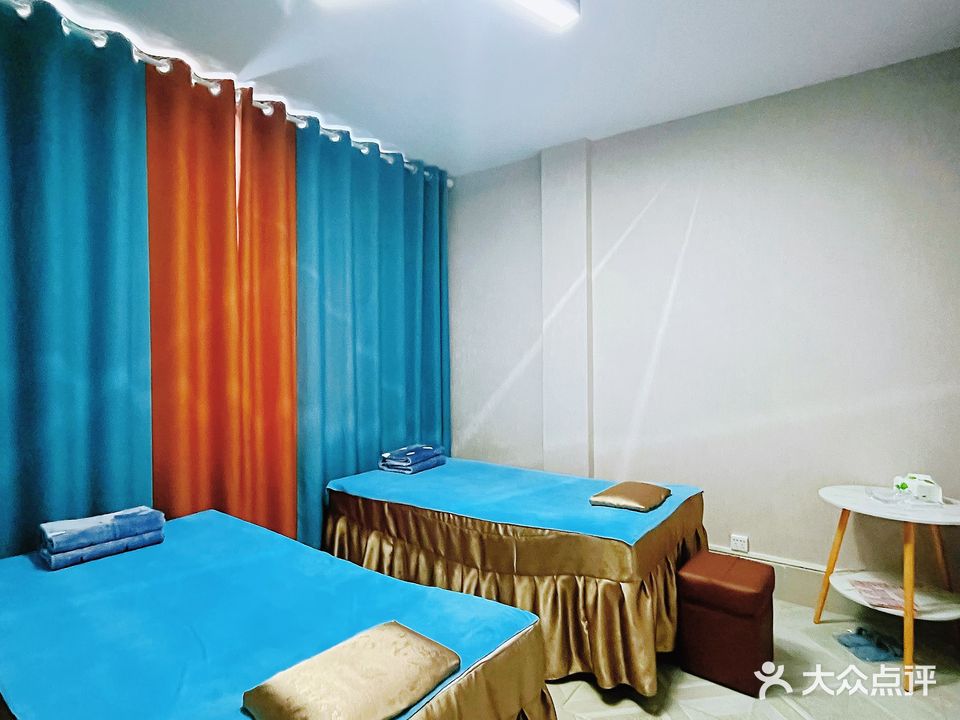 艾君阁(陈文村北路店)