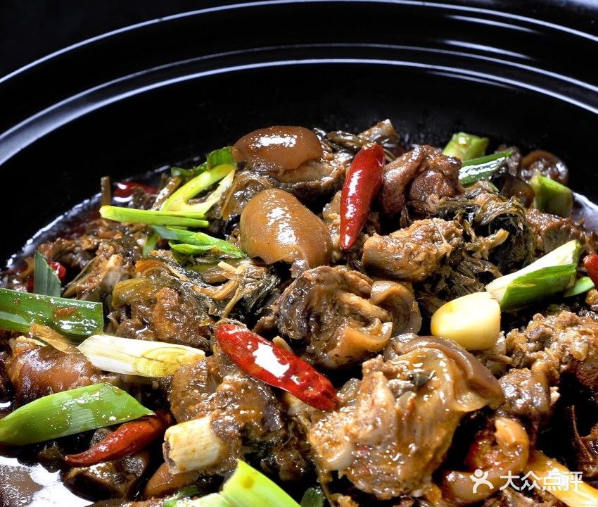 陈大姐彰泰红脆皮香肉店(接龙巷店)