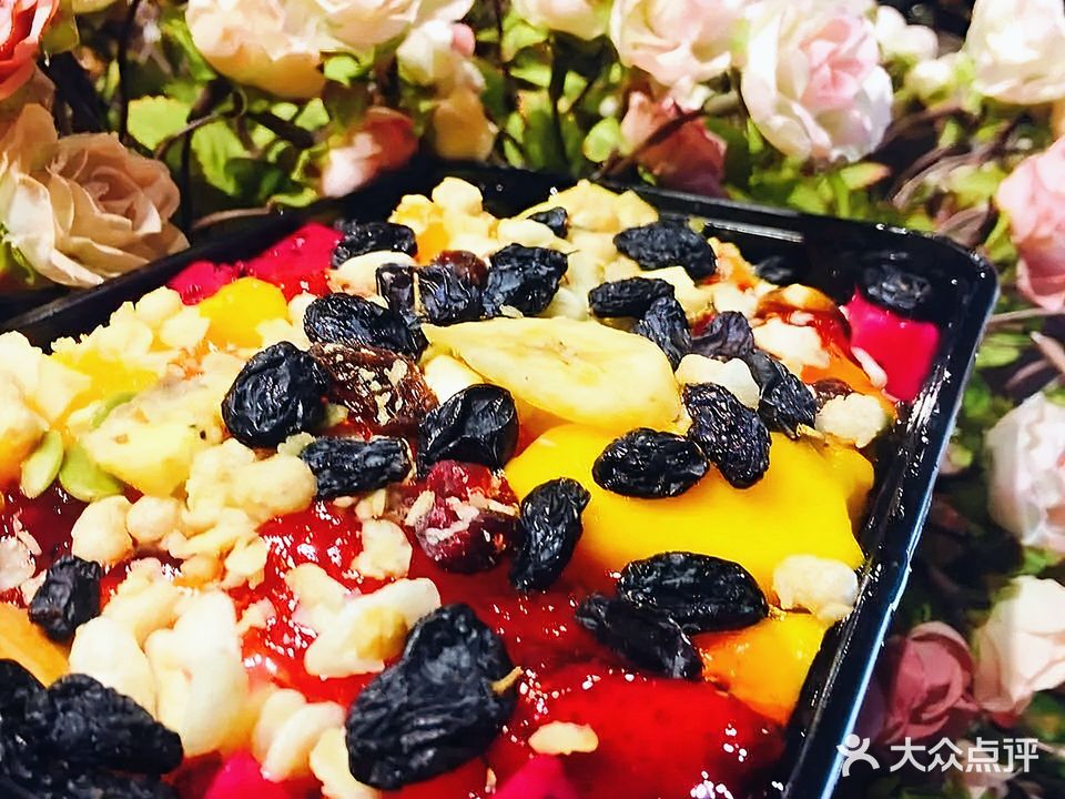 果岛果切酸嘢水果店