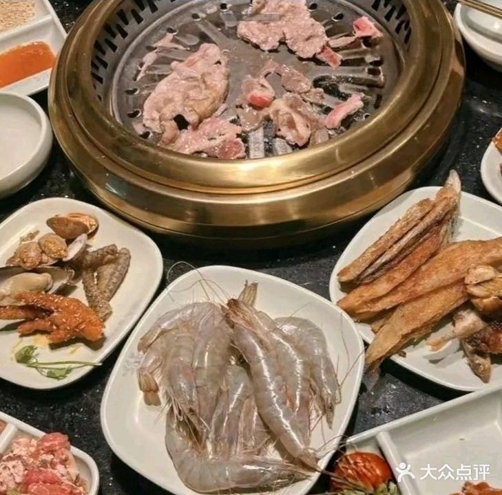 悦烤悦捞火锅烤肉自助餐厅