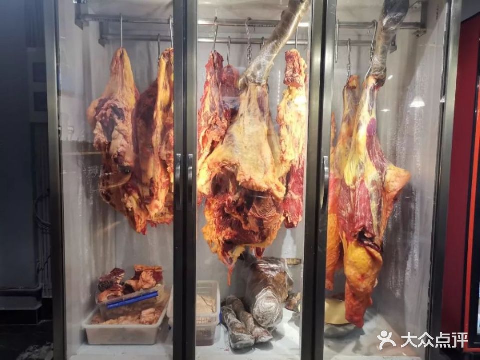 鸿记清汤牛肉火锅