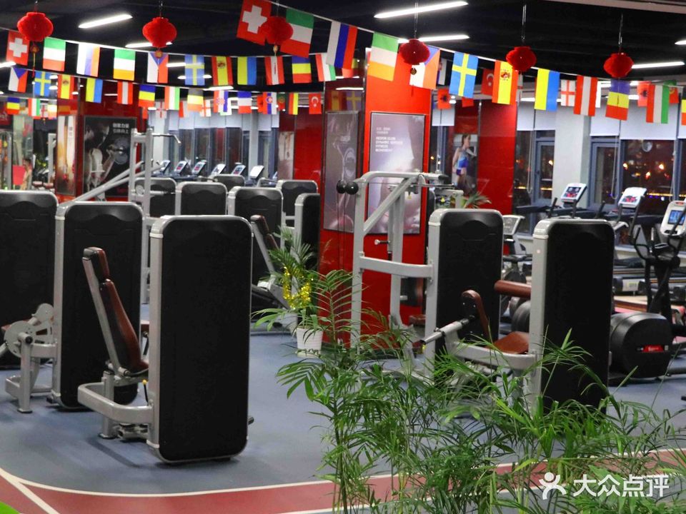 飞橙健身(章江北大道店)