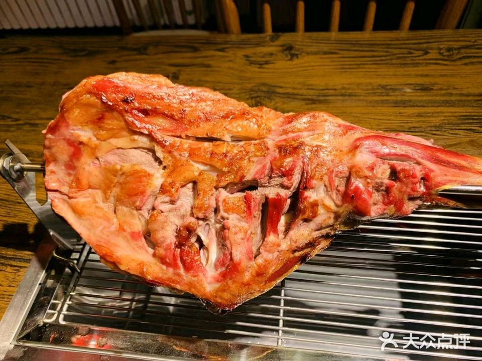 小巴黎烧烤火锅城(神华路店)