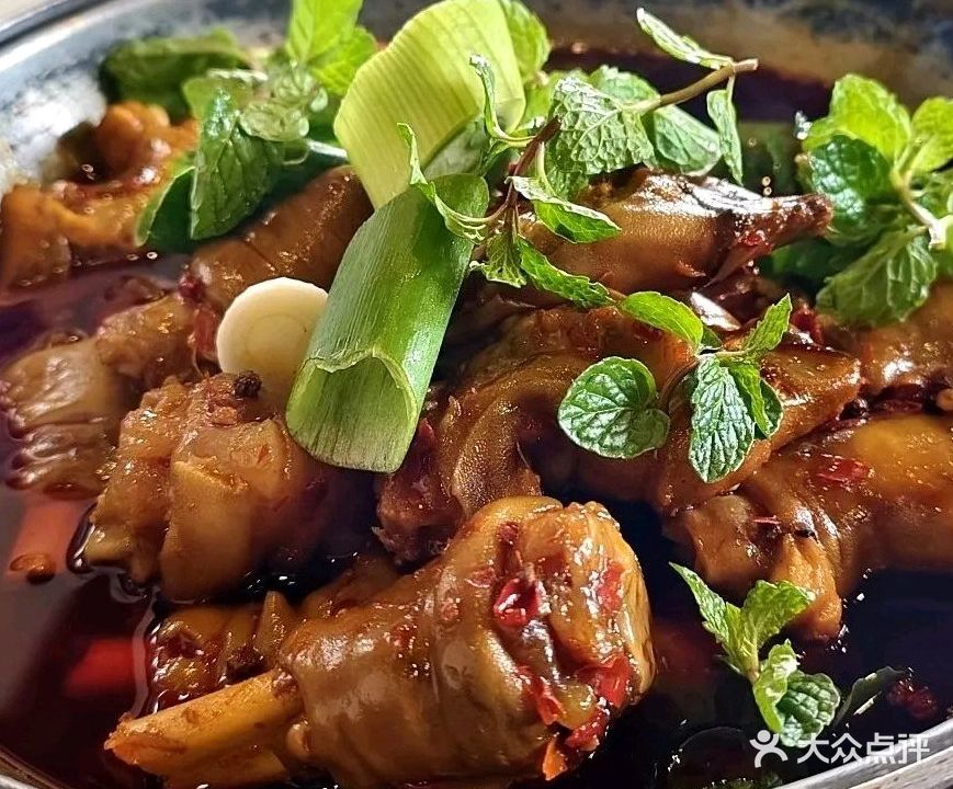 苗家酸汤土黄牛(天福剑江半岛店)