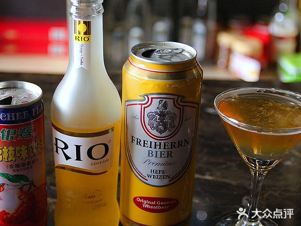 迷夜Amani音乐餐吧