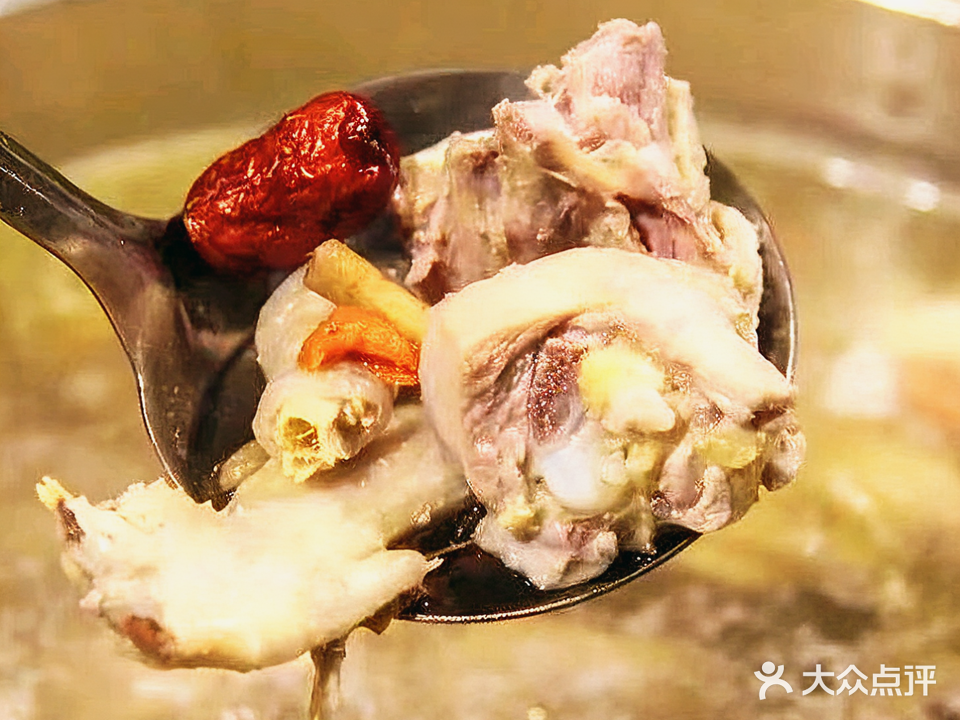 媚姐火锅店(漠江花园店)