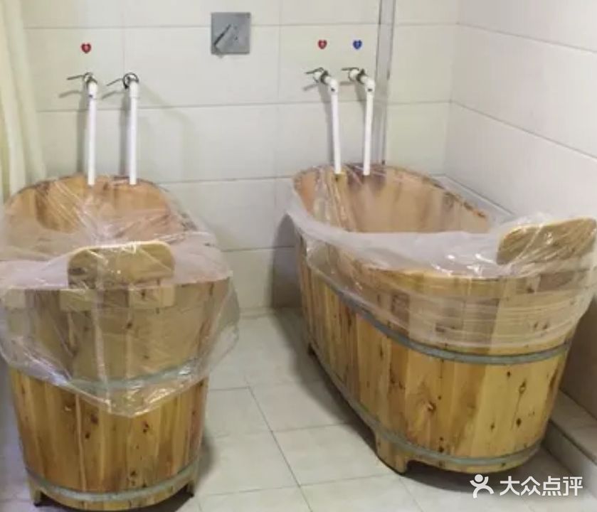 岳西水尚明都温泉酒店