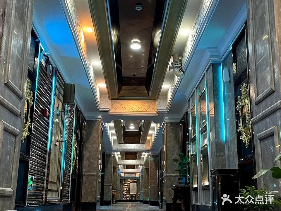 君安量贩KTV(裕安西路店)