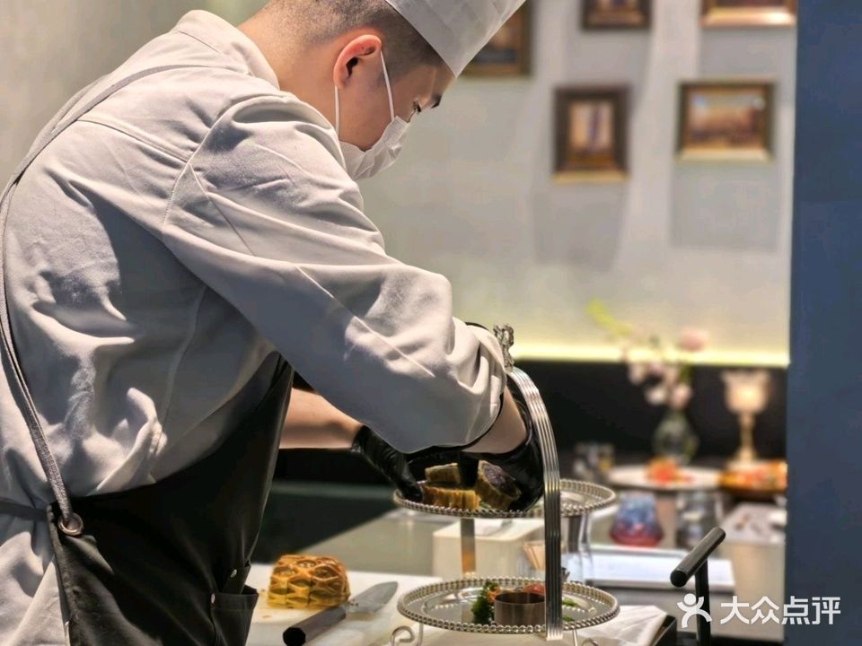 秘笙惠灵顿牛排餐厅(开福万达店)