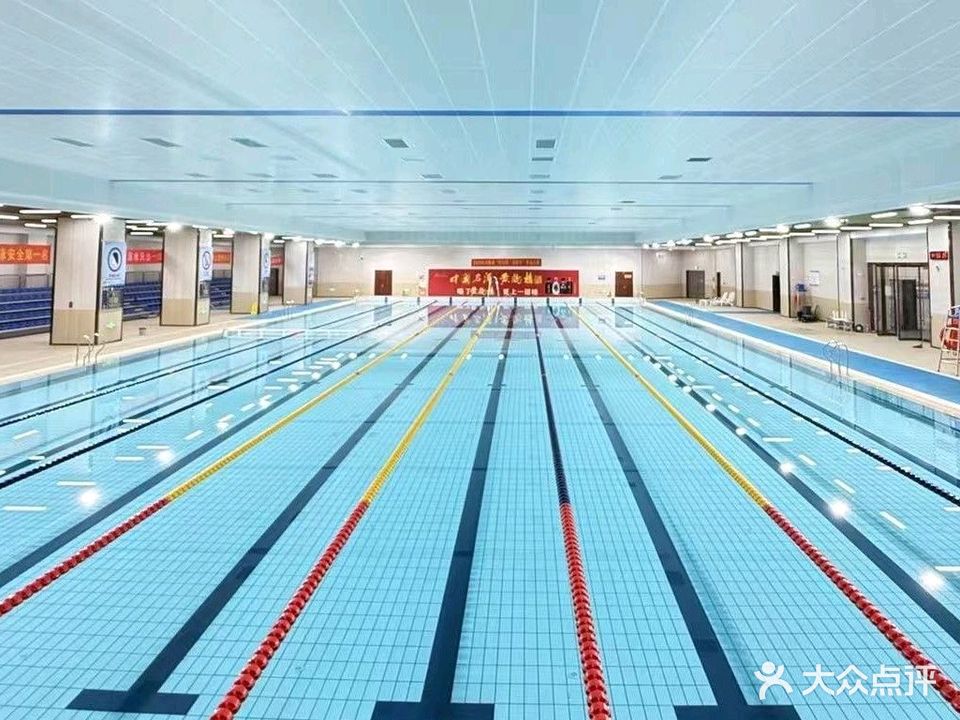 涡阳体育中心游泳馆