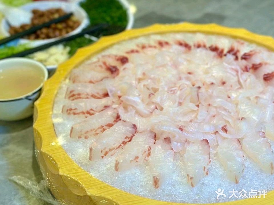 李记阿牛哥河鱼馆