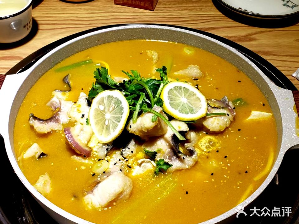 三小哥豆花鱼·清真(光明路店)