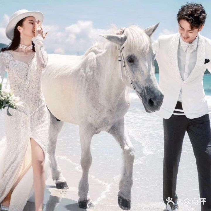 日月湾海边骑马场