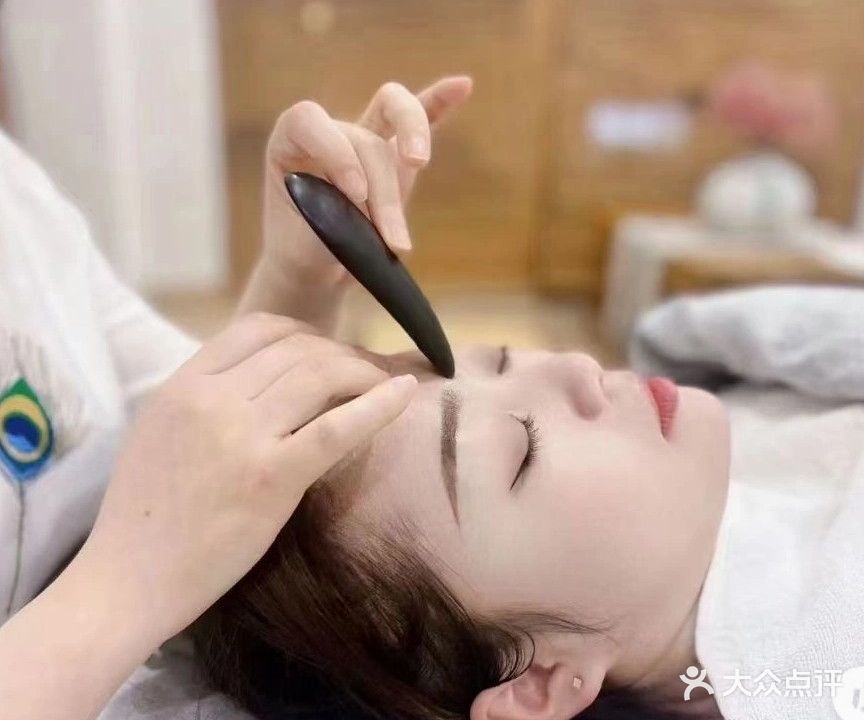 鸿康可视采耳店