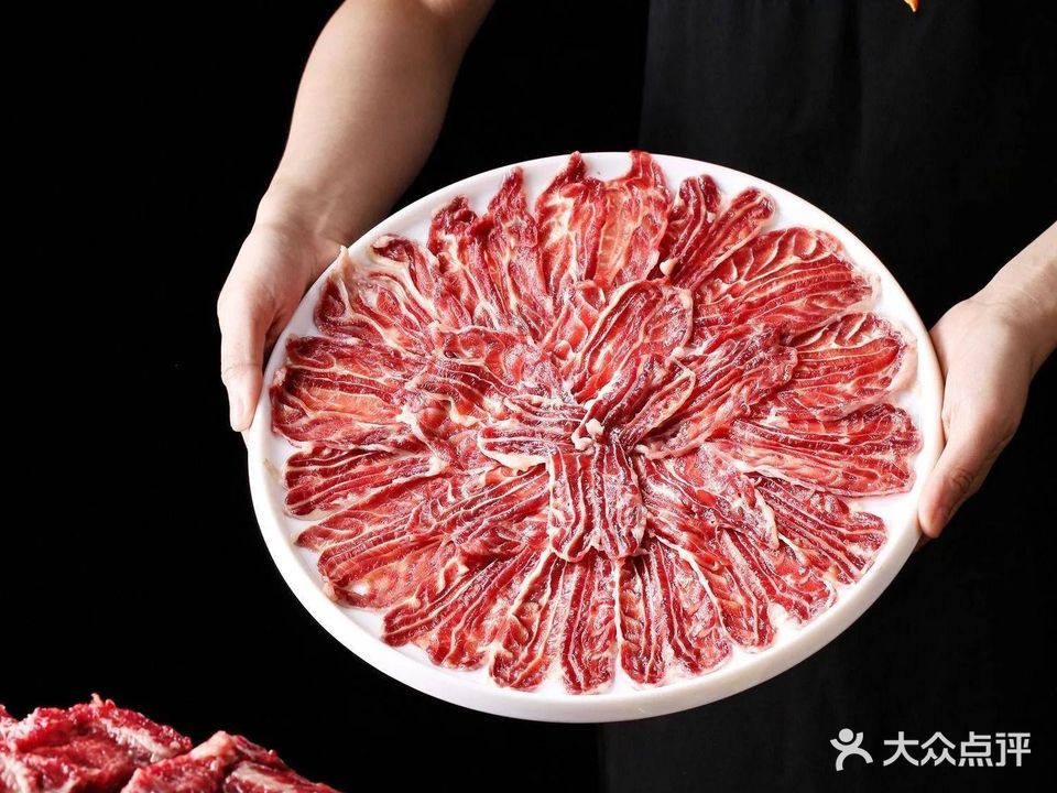 论牛·潮汕鲜牛肉火锅(塘厦隆福花园店)