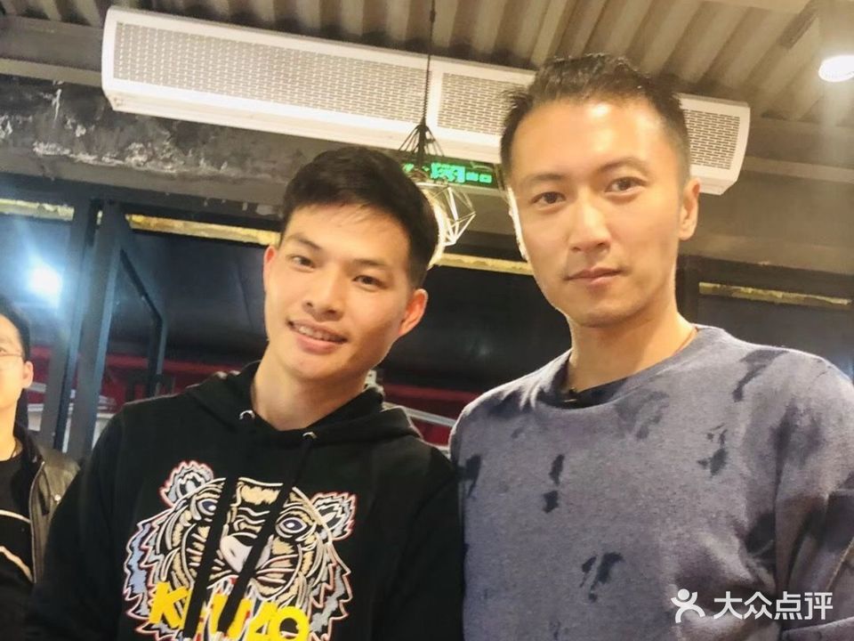 鑫阿强海鲜大排档(中山路总店)