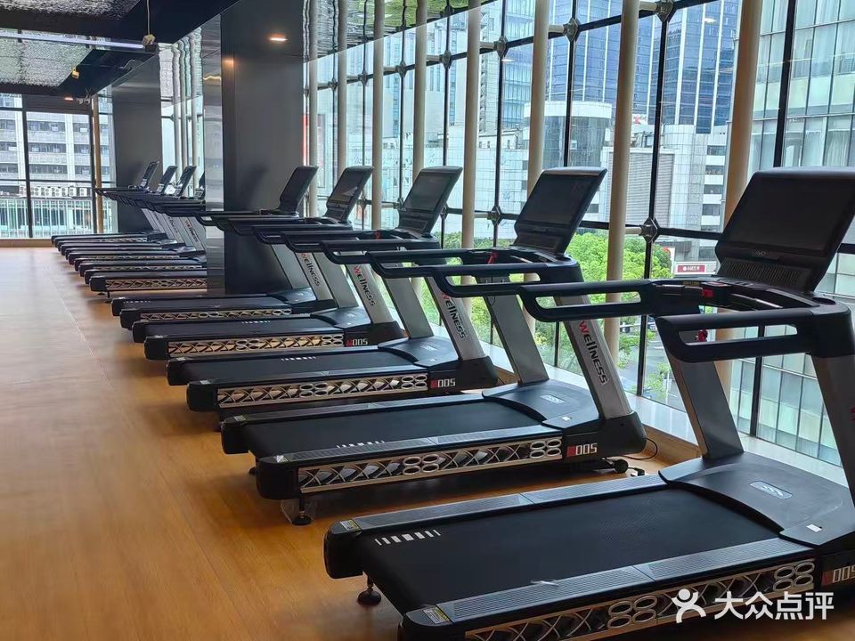 凌健身智能健身会所(晶禾金街店)