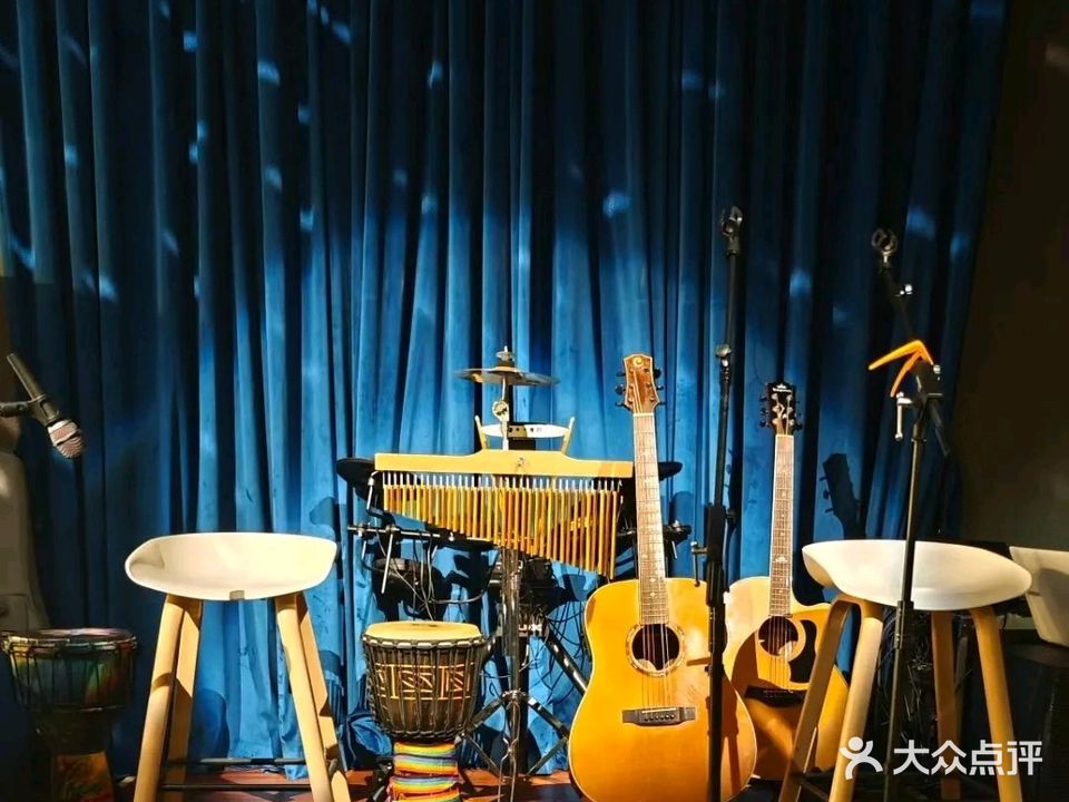 云·空间音乐酒馆